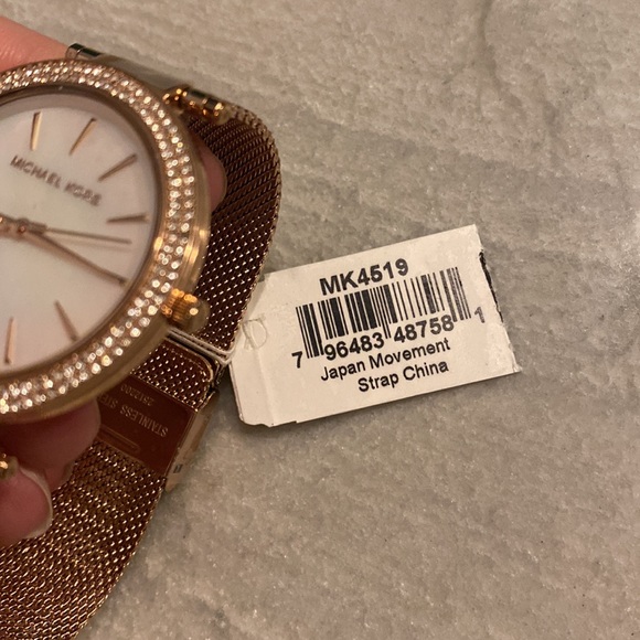 ✨NWT✨Michael Kors Darci Rose Gold-Tone/Mother of Pearl Watch - Picture 5 of 5
